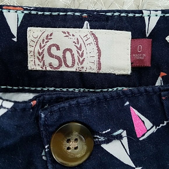 Super cute shorts , size 0 - Picture 4 of 4